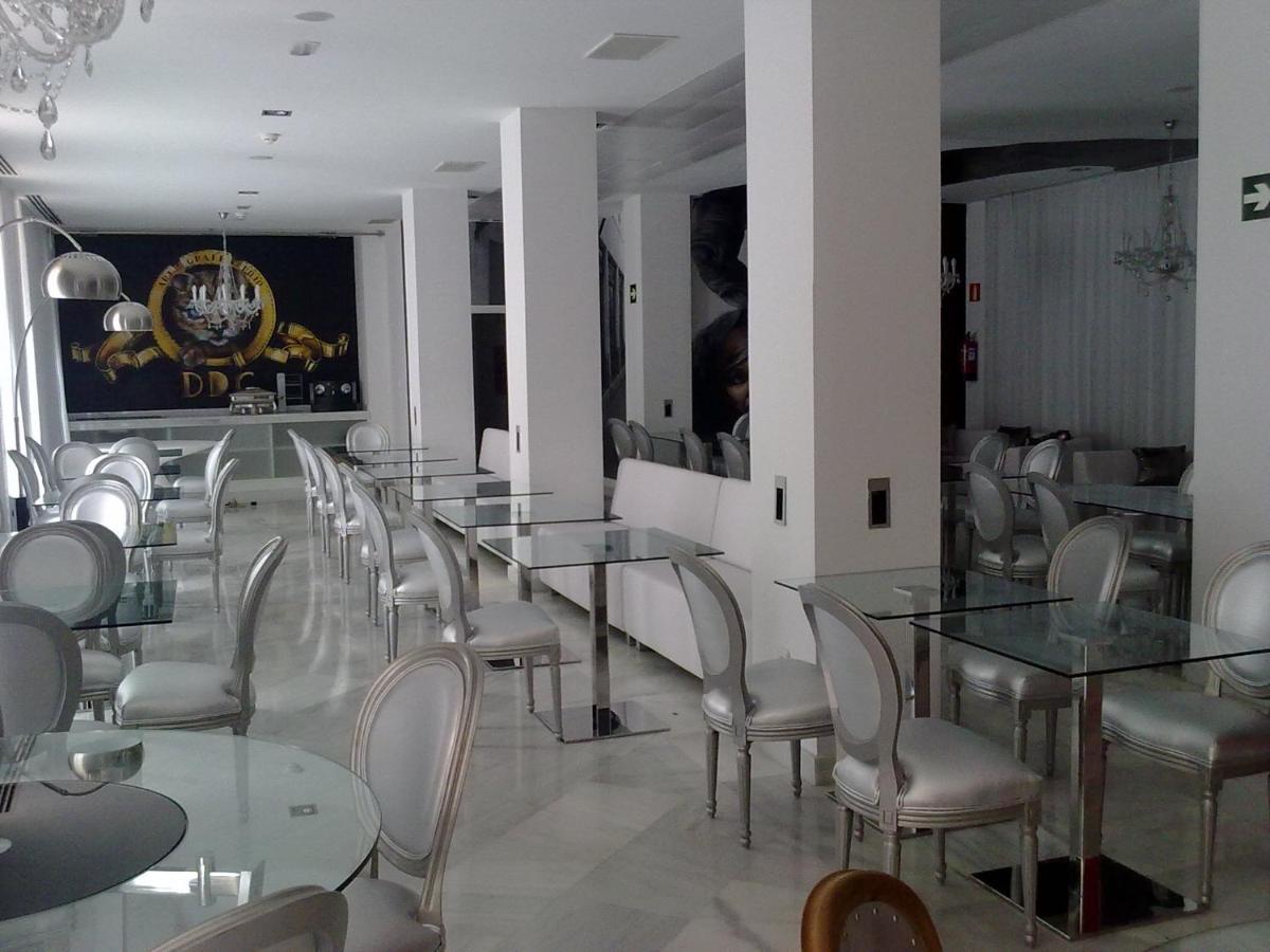 Dormirdcine Madrid Nhà hàng bức ảnh